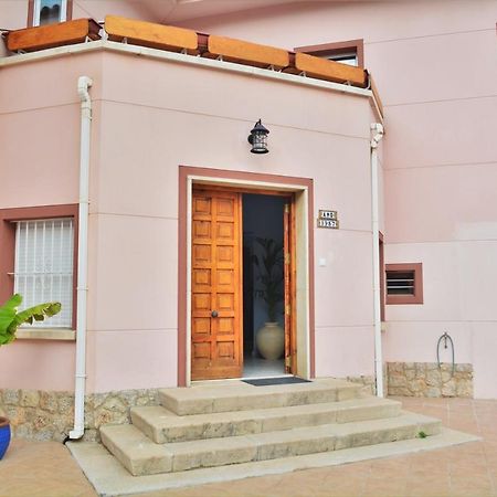 Chalet Villa Los Hipocampos Кульєра Екстер'єр фото